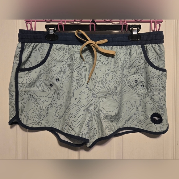 Impact Collection Pants - NWT Impact Collection Short Wome'ns Size L Color United By Blue